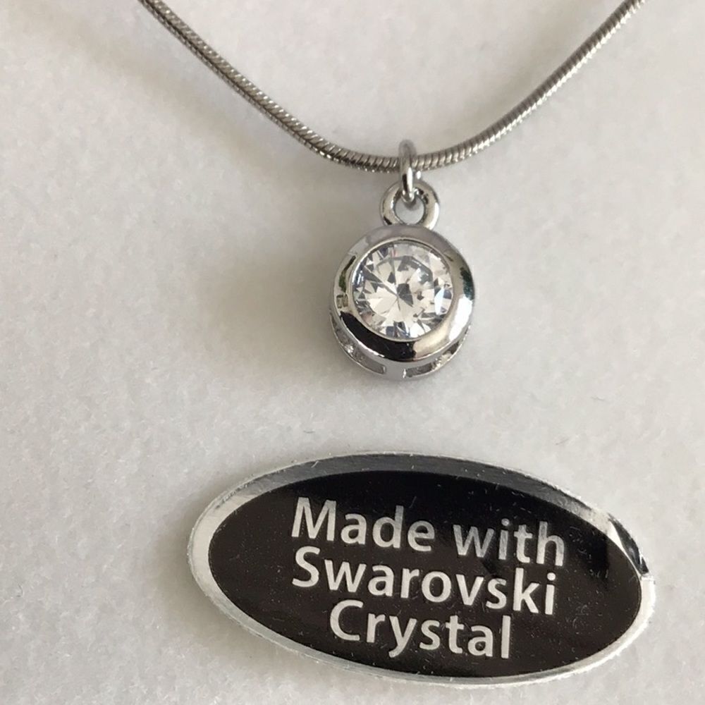 Swarovski Crystal Caged Circle Silver Pendant Necklace - Picture 2 of 6